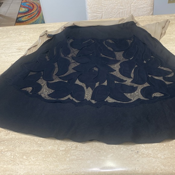 NIC+ZOE Black Skirt Set Excellent condition. Skirt Sz 12, top Sz,10. No flaws. - Picture 15 of 15